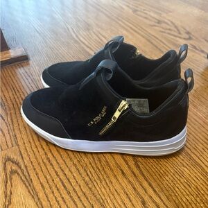 U.S. Polo Assn. Women’s Black Sneakers size 8.5